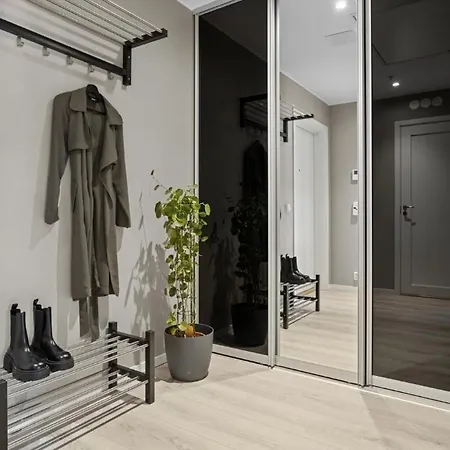 Minimalist Luxury By The Sea アパート